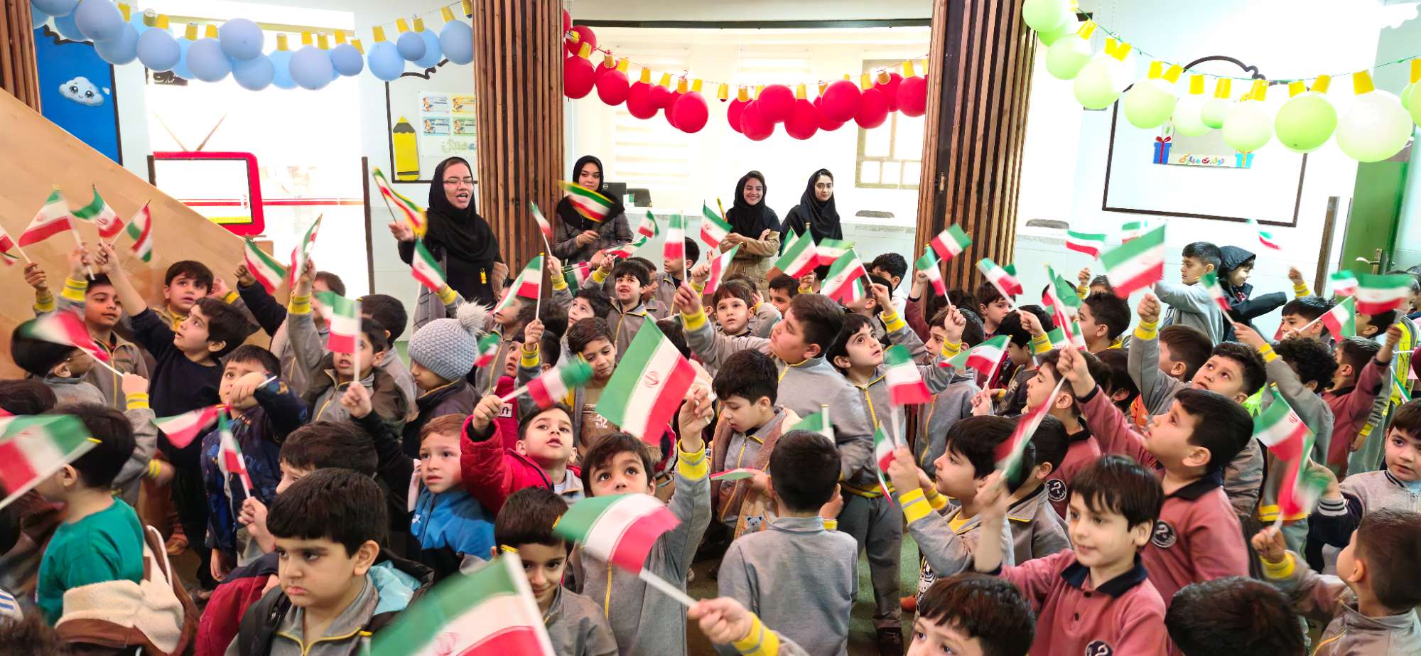صبحگاه و زنگ تفریحی متفاوت