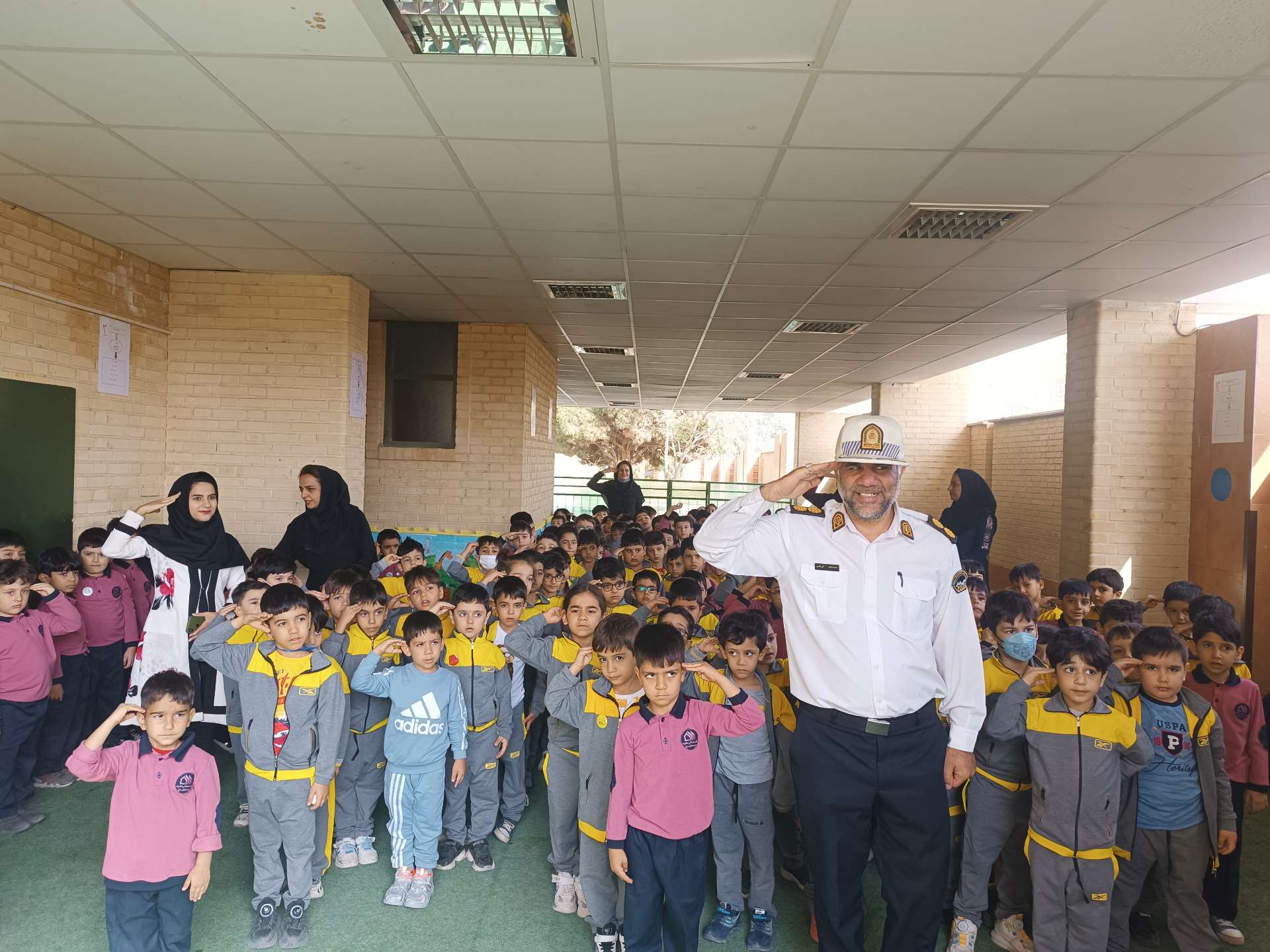 هفته نیروی انتظامی