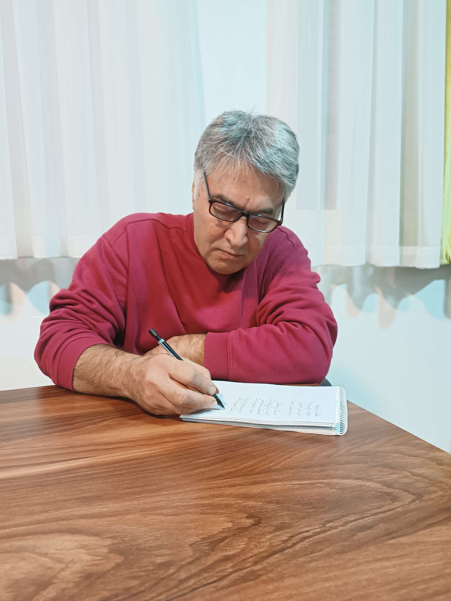 دیدار با شاعر و نویسنده کودکان