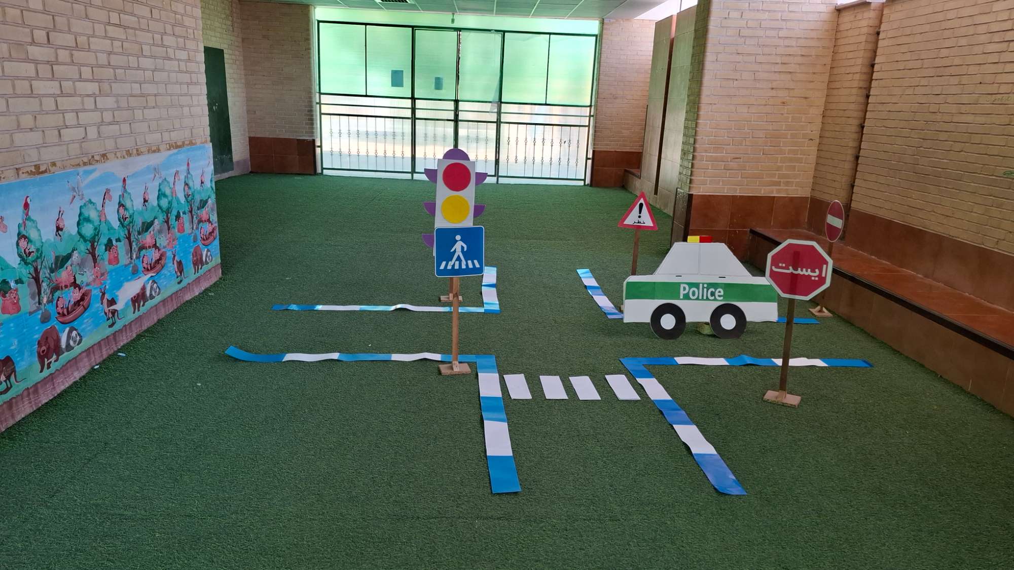 صبحگاه ویژه به مناسبت هفته نیروی انتظامی